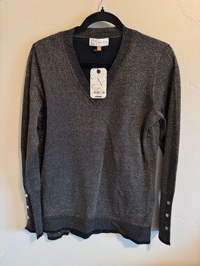 EP New York black and gold Lurex long sleeve pleated V-neck pullover